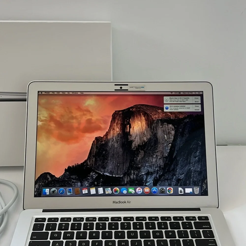 Apple MacBook Air notebook A1466